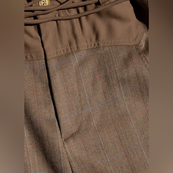 NWT ROARI Ronnie Trouser Pants in Camel Herringbone Brown Wool Cargo Size 2 - Picture 5 of 13